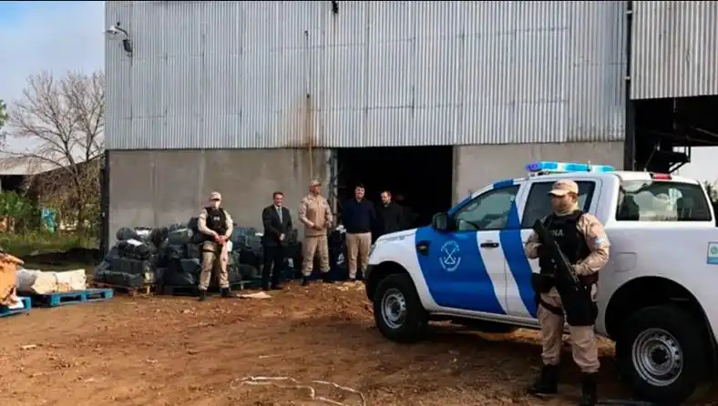 Quemaron 2.300 kilos de droga incautada en diversos operativos en Entre Ríos