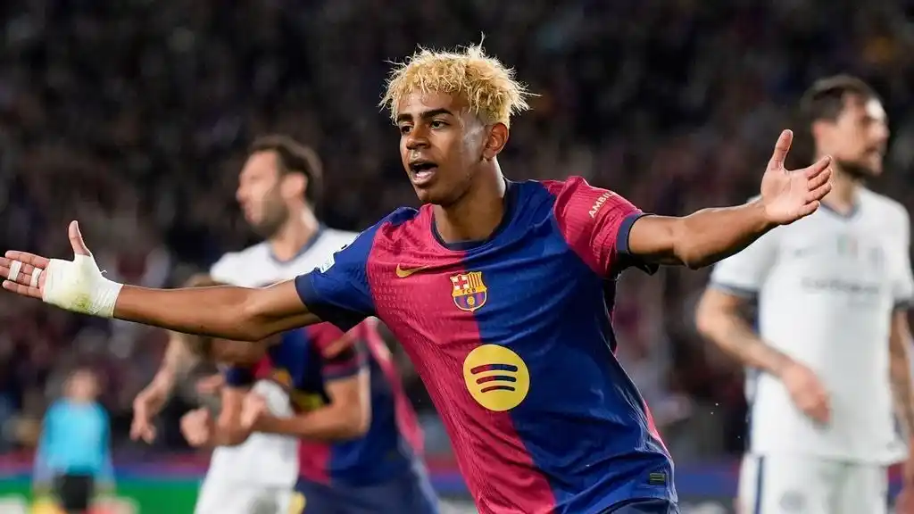 Lamine Yamal. El liderazgo ofensivo de tan solo 17 años.