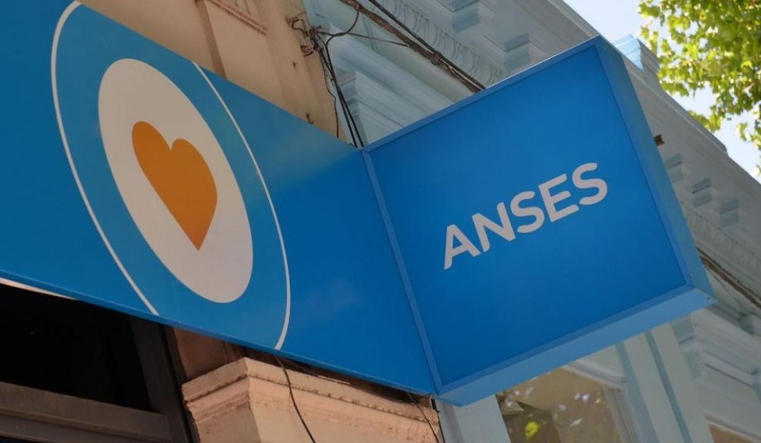 Bono de Anses: Este jueves comienza el pago de la primera cuota del Refuerzo de Ingresos