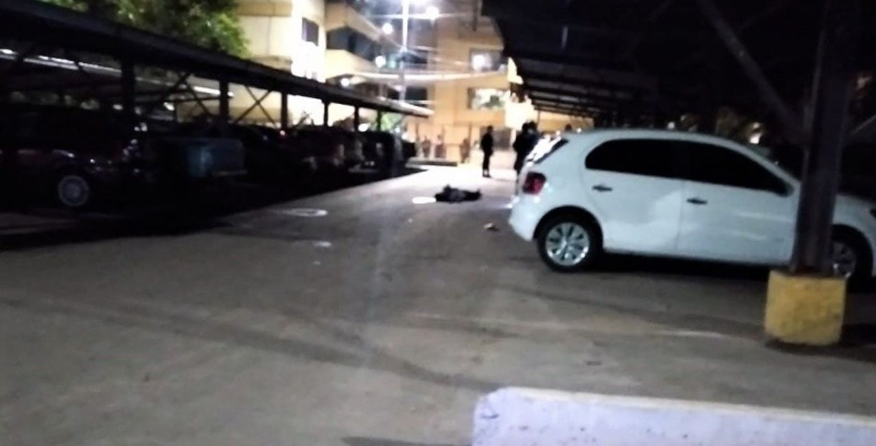 Rosario: maniataron y ejecutaron a un joven en una cochera