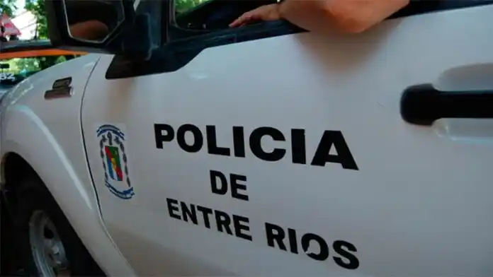 Dos policías de Entre Ríos fueron heridos con un arma blanca en medio de un operativo