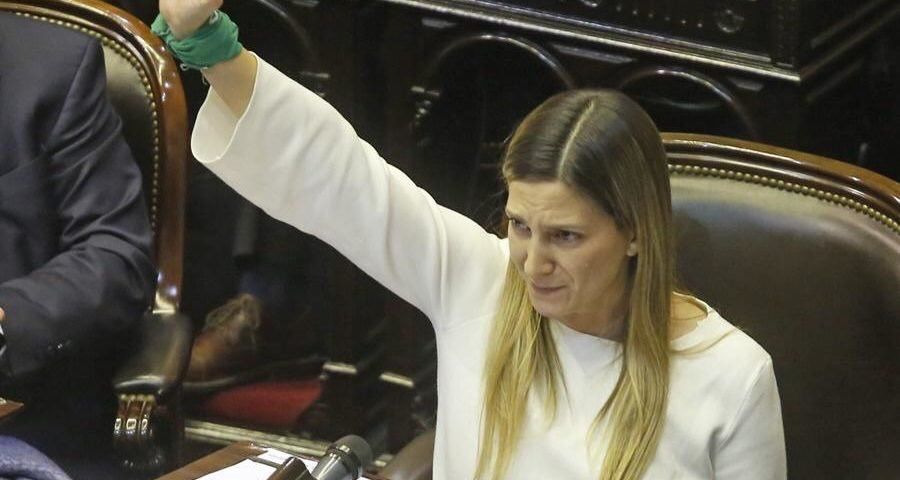 ¿Guiño al aborto legal? Macri recibió a Lospennato, impulsoras de la media sanción