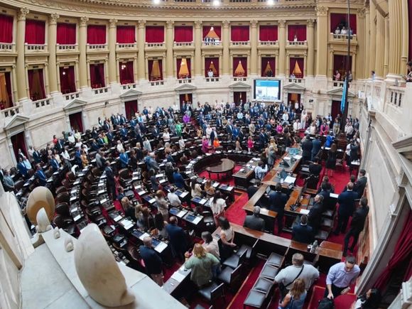 Este miércoles se debatirá en Diputados el DNU para el acuerdo con el FMI