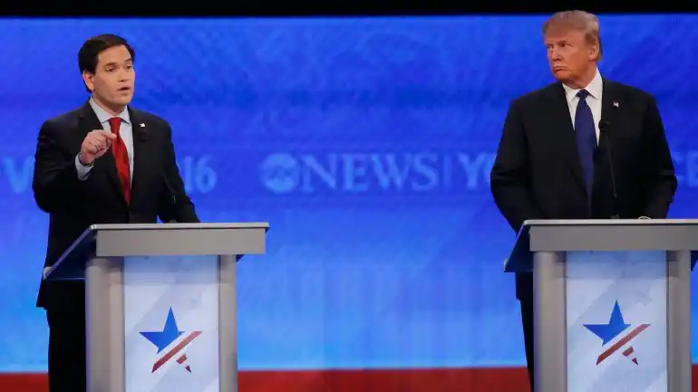 Marco Rubio se acerca a Donald Trump
