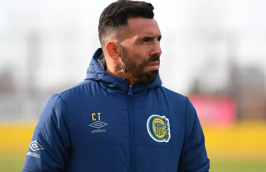Carlos Tevez, el hombre que nació en Fuerte Apache y no se anima a vivir en Rosario