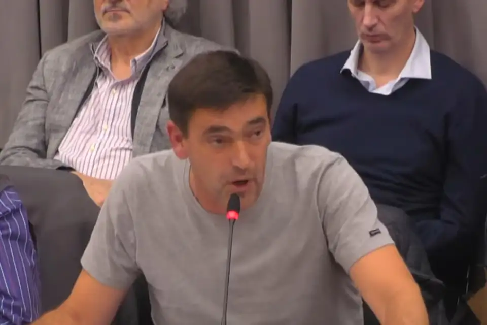 Rogelio Iparraguirre, en el debate en Comisión