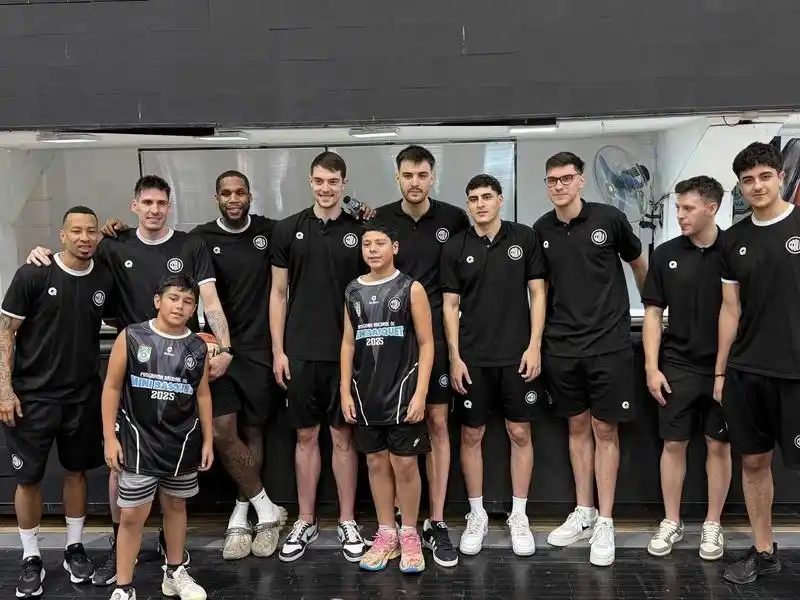 El Programa Nacional de Minibásquetbol
pasó por La Banda con gran convocatoria