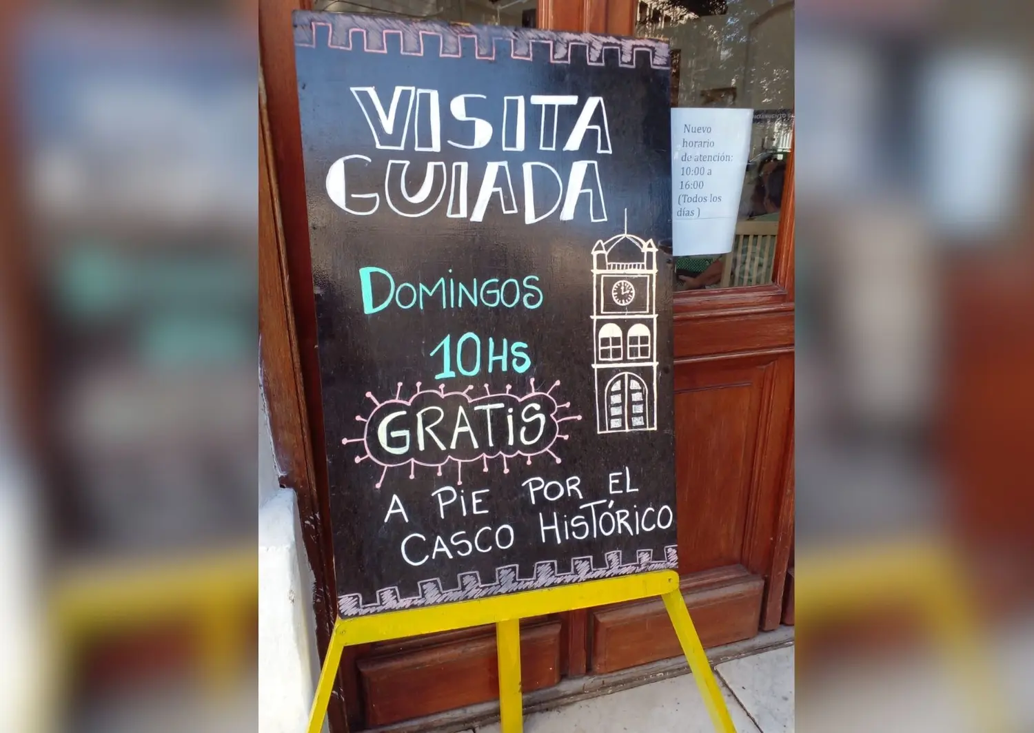 Continúan las visitas guiadas por el casco histórico 