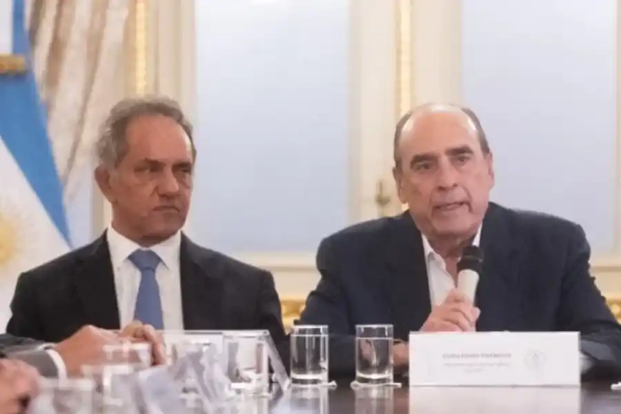 Francos y Scioli anunciaron una serie de beneficios para potenciar el turismo en temporada baja