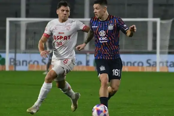 Talleres empató y River acaricia el título