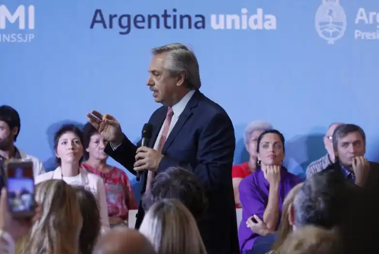  El Presidente presentó el listado de 170 medicamentos gratuitos para jubilados