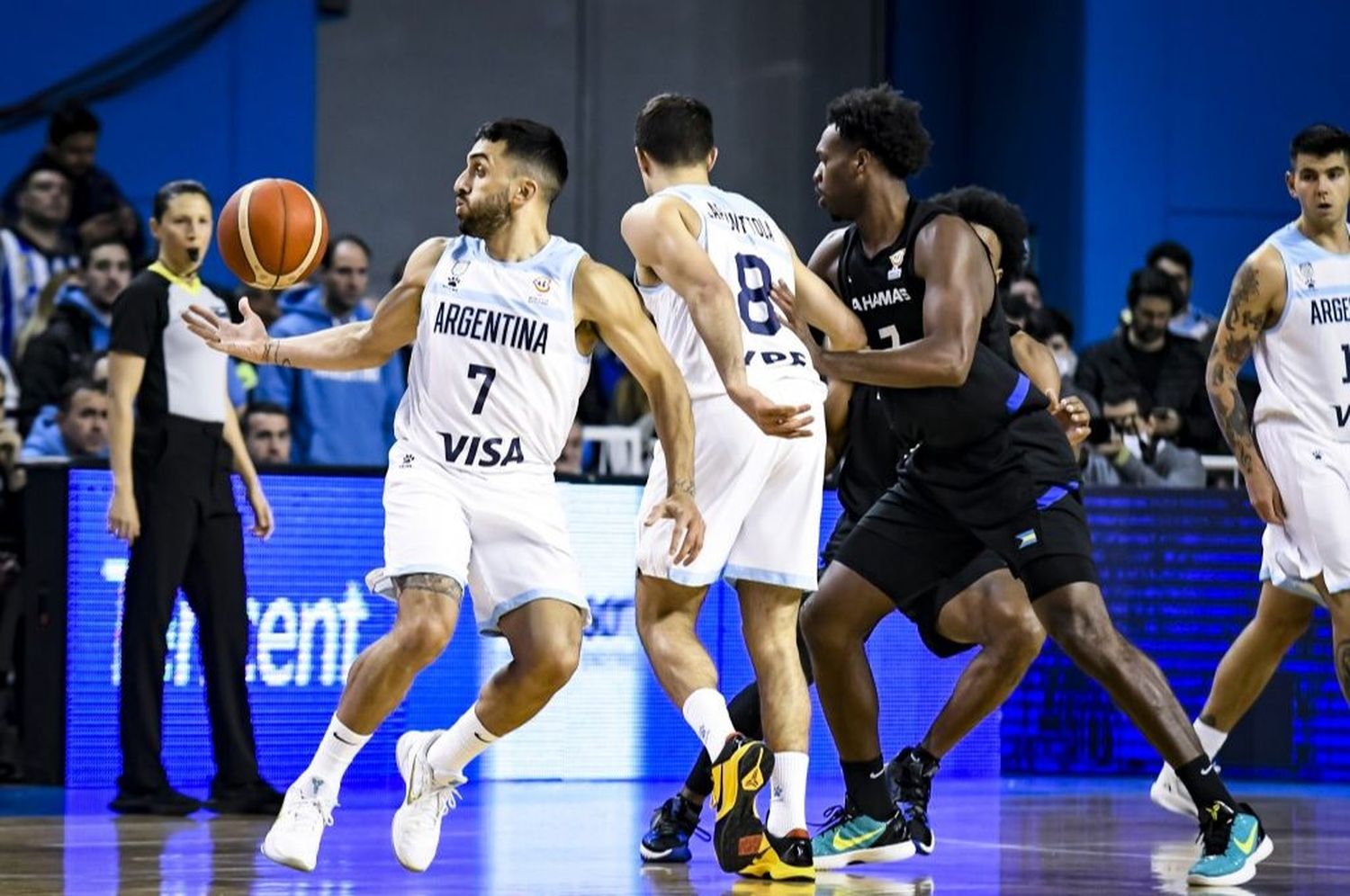 Básquet: la Selección argentina derrotó a Bahamas y se acerca al Mundial