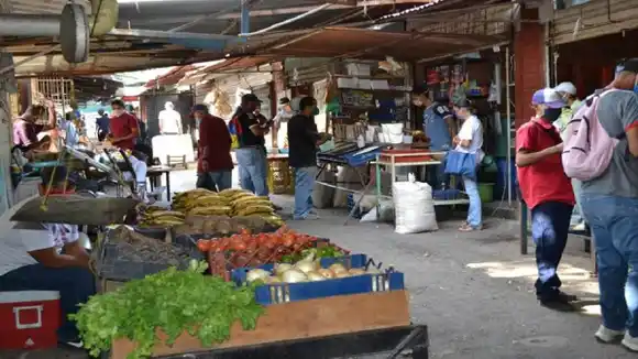 ¡SOLO COMPRA LO QUE NECESITA! Cómo la crisis cambió los hábitos de consumo del venezolano