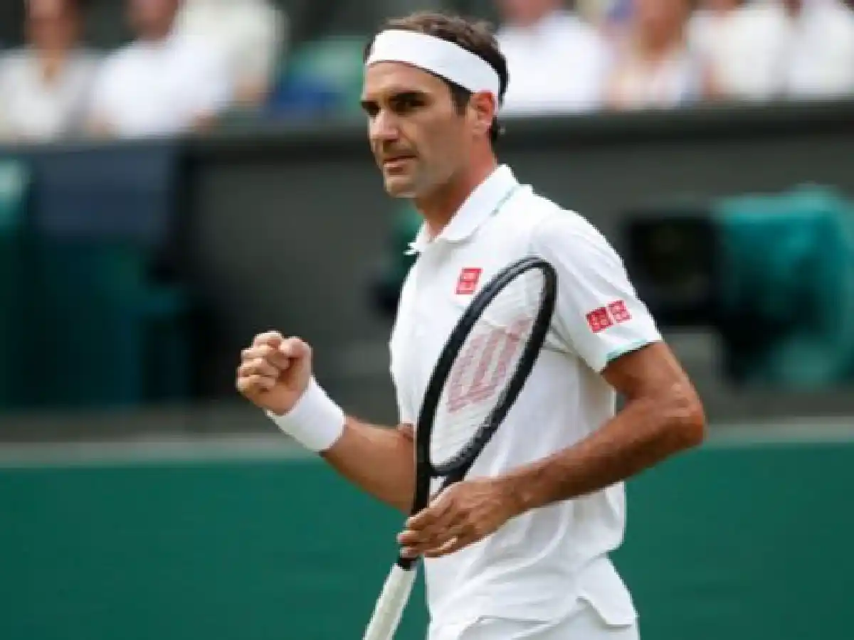 Federer pasó a los octavos de final de Wimbledon  