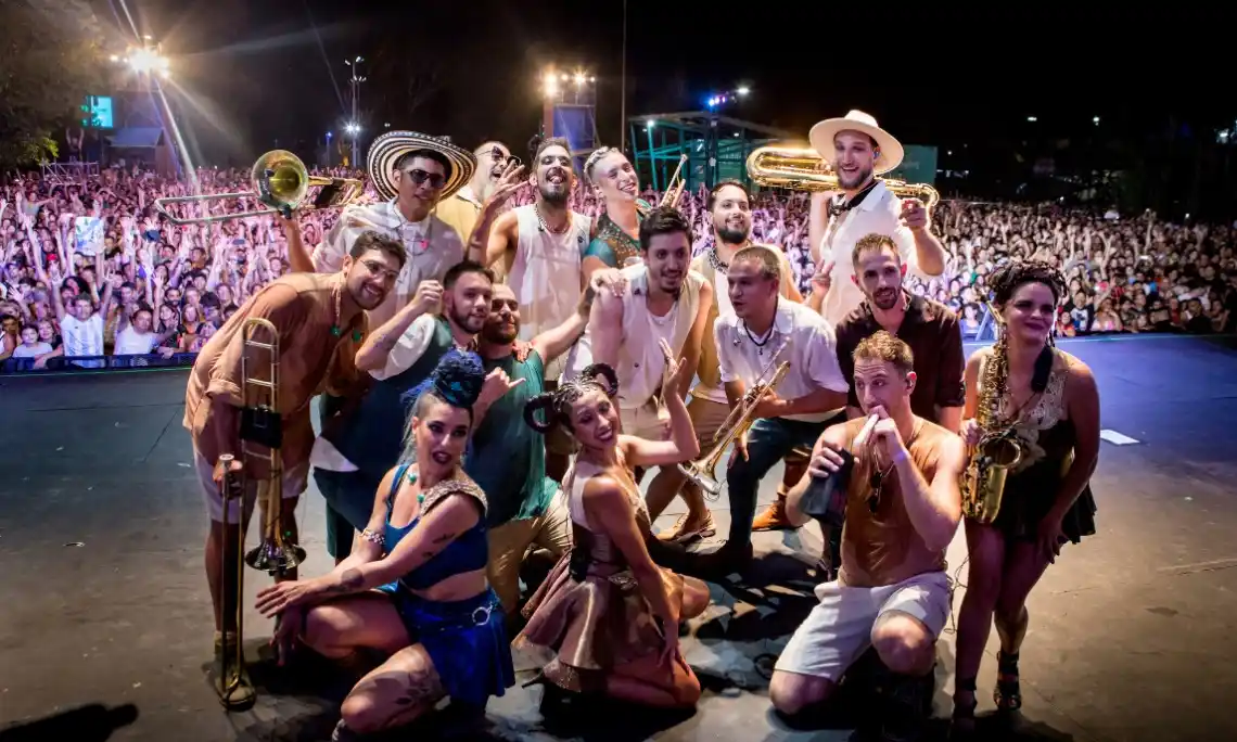 Almirante Brown: La Delio Valdez y Rusherking cierran la fiesta de carnaval