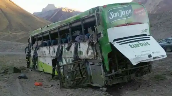 Liberaron a uno de los choferes del ómnibus de la tragedia en Mendoza