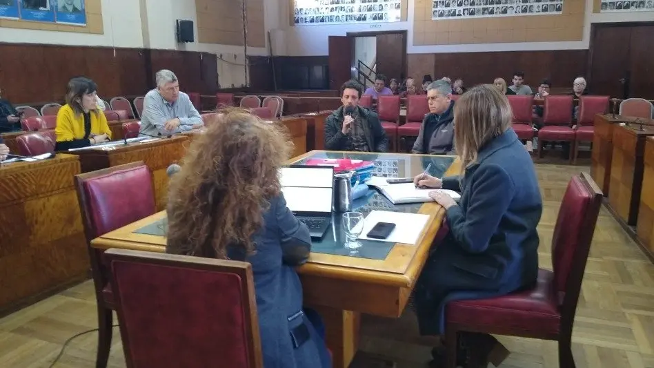 Feriantes pidieron la renovación de los permisos ante la comisión de Obras y Planeamiento del HCD