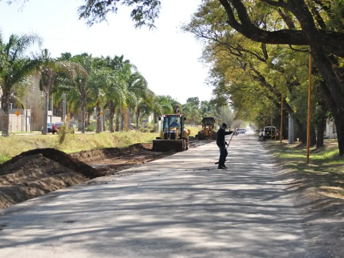 Comenzó el ensanche de Av. Primeros Colonizadores