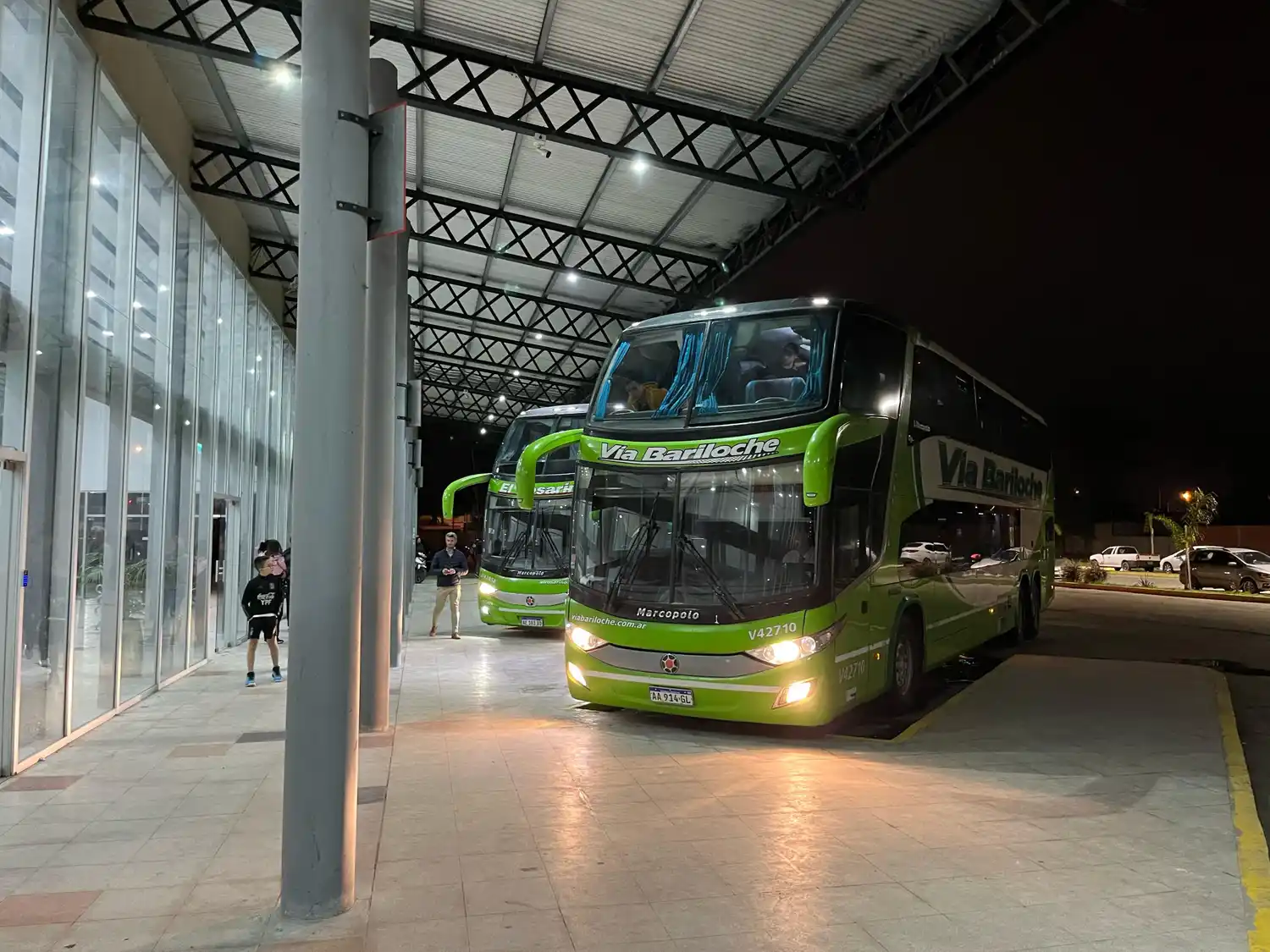 Vía Bariloche es la única empresa que te lleva de San Pedro a Aeroparque.