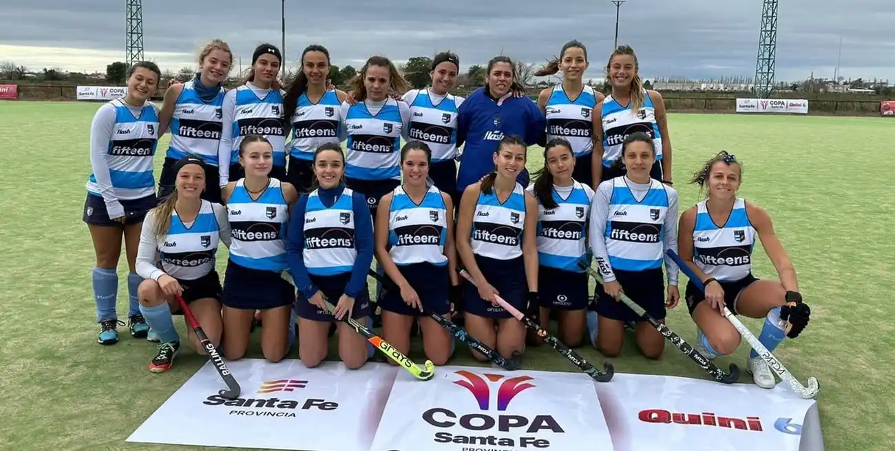 Las "Gitanas". El plantel de CRAI se metió entre los ocho mejores equipos de la provincia y jugará las instancias finales de la Copa Santa Fe el mes que viene. Crédito: ASH