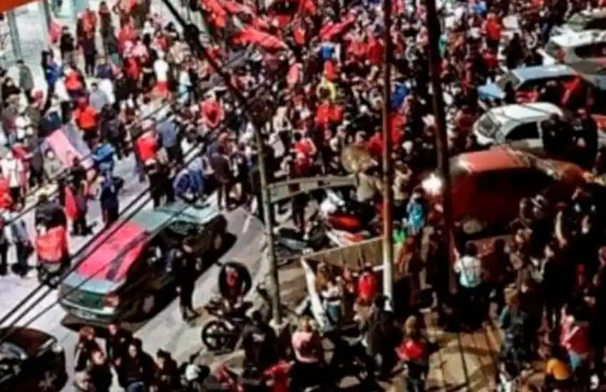 Afectan a más de 2 mil policías para evitar aglomeraciones en ciudad de Santa Fe por la final de la Copa de la Liga