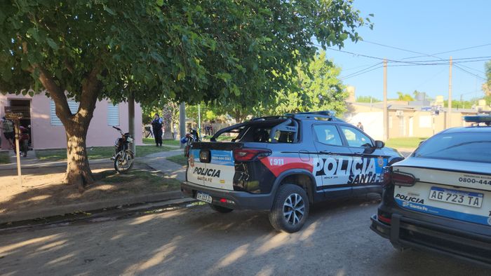 homicidio barrio de 2 abril rafaela tragedia lucas suarez muerte patrullero policia policial 2deabril - 4