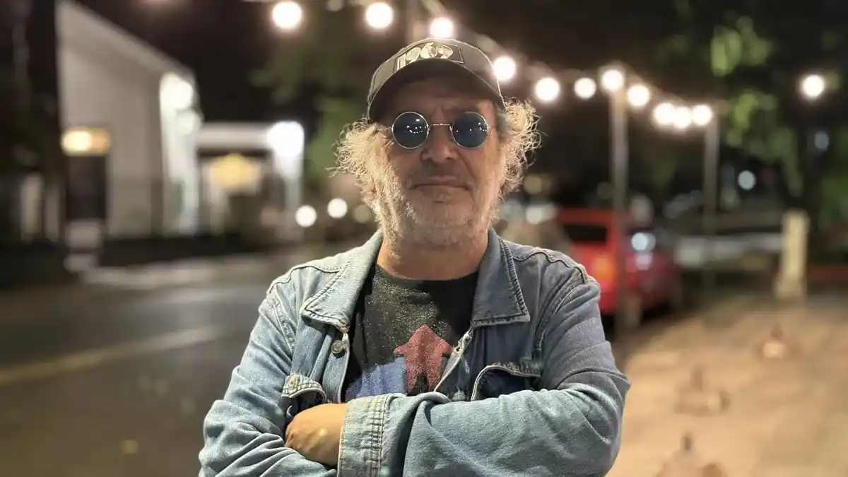 Pedro Saborido: “el humor es cómo un analgésico para los problemas del momento”