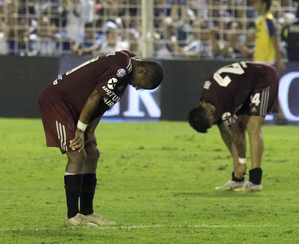 Un River sin reacción dejó escapar el título