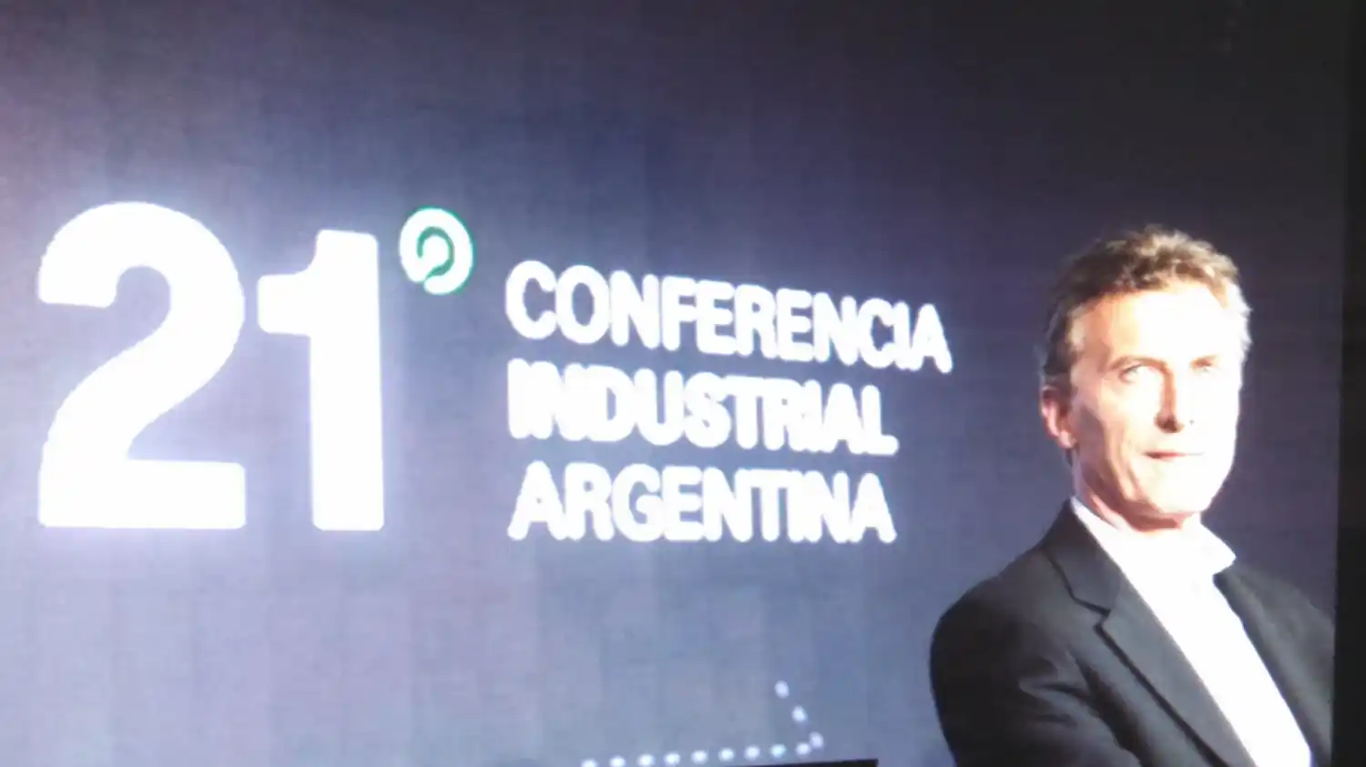 Macri encabezó el cierre de la Conferencia de la Unión Industrial Argentina: "El fin del fin, fue cepo"