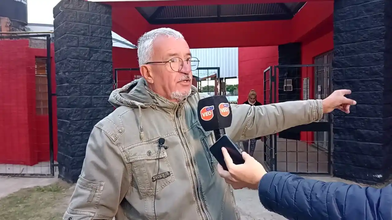 Robaron ocho reflectores del Club Newells