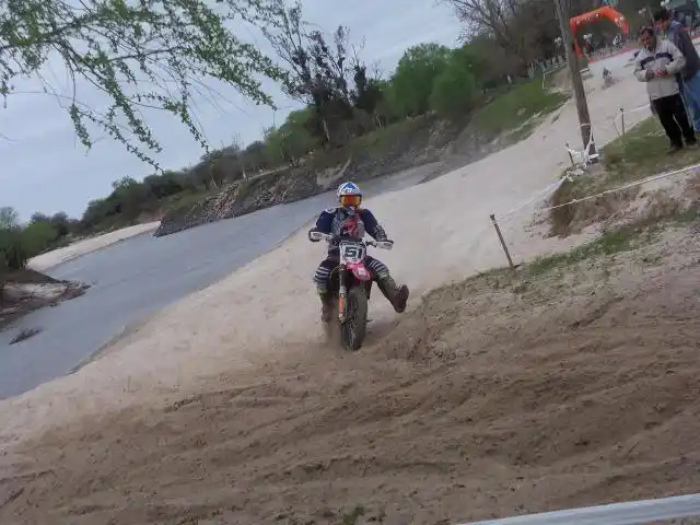 ENDURO LARGO: EXITOSA JORNADA EN TALA
