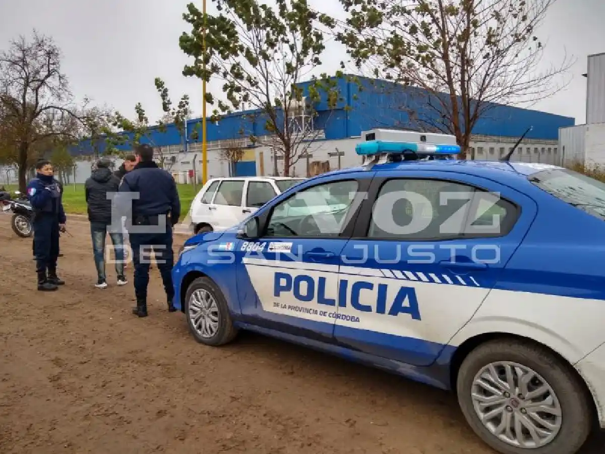 Empleado de una firma del Parque Industrial realizaba "robo hormiga" y fue detenido junto a un cómplice
