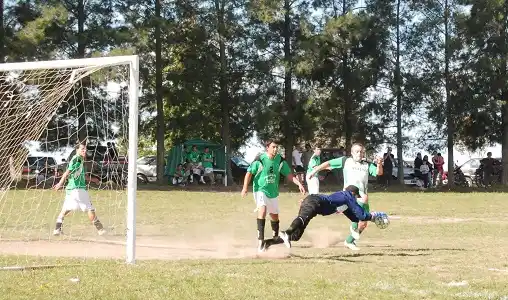 Torneo Amateur: Boca ganó y es líder en Libres