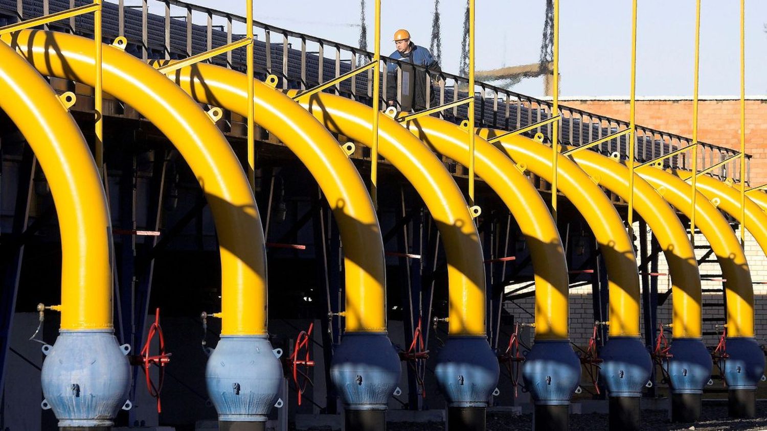 VENGANZA POR LAS SANCIONES: Rusia suspende suministro de gas a Bulgaria y Polonia