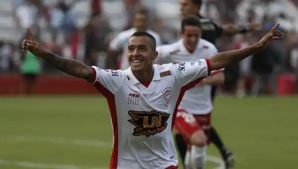 El Globo le ganó a Aldosivi y vuela hacia la punta