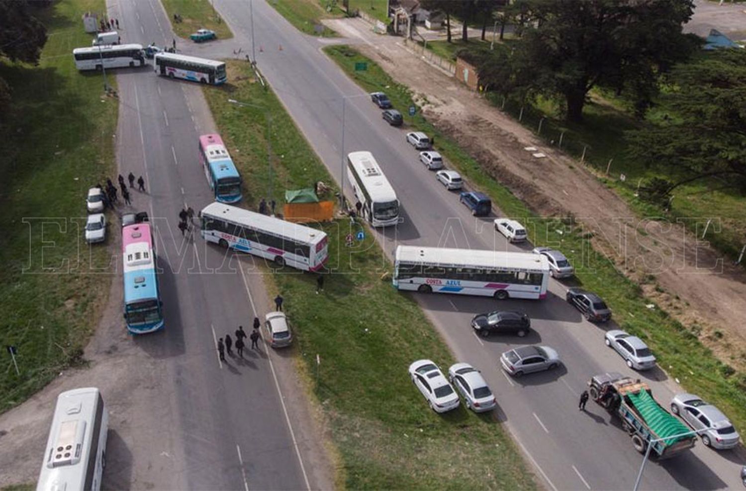 Vecinos presentaron una denuncia para que se levante el corte en la Ruta 2