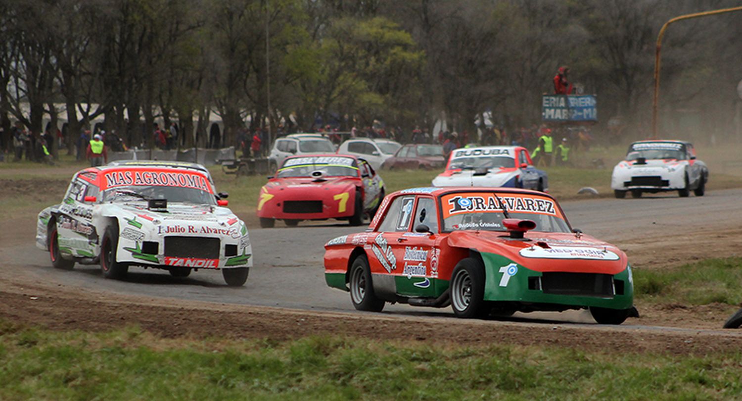 Reunión de APAC con el Tandil Auto Club