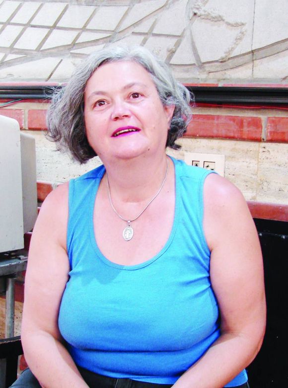Silvia Delaloye, una dirigente de CGT, al frente de los trabajadores de la Regional Concordia