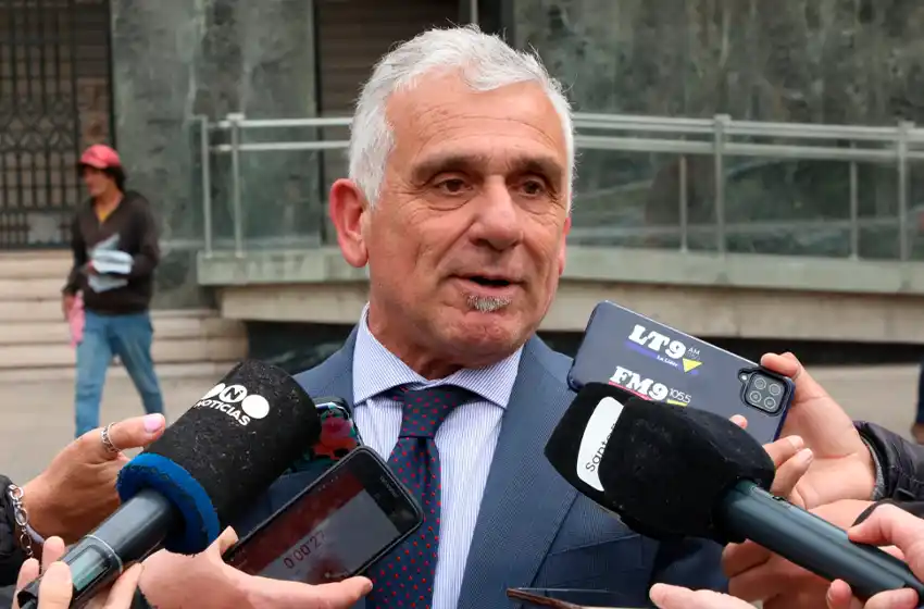 A través de un decreto firmado por Perotti, apartaron a Gabriel Somaglia de los concursos del Poder Judicial