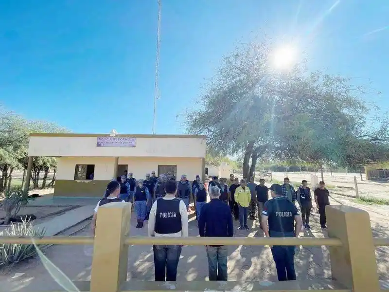 Tres jóvenes detenidos, acusados de estar 
involucrados en la muerte de un adolescente