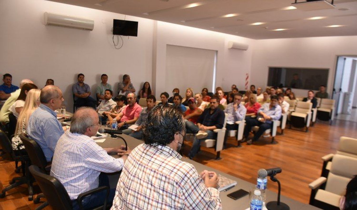 Se realizó reunión previa a la inauguración del Centro de Medicina
Nuclear