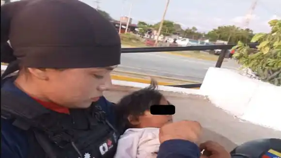 ¡DESPUÉS DE LAS PROTESTAS! Localizan a bebé de la etnia yukpa abandonada en Puente Sobre El Lago