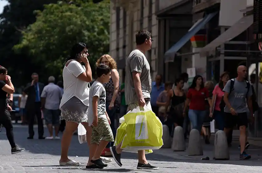Las compras rondaron los 700 pesos por persona