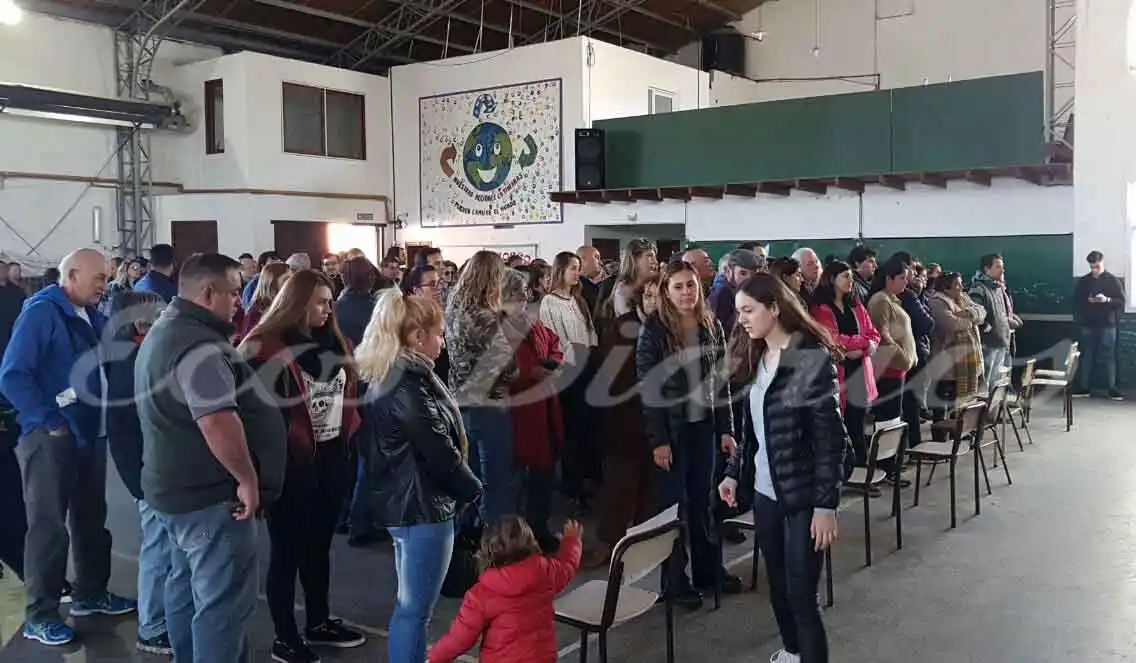 Mirá lo que pasó durante la votación de las PASO 2017 en Necochea -FOTOGALERIA-