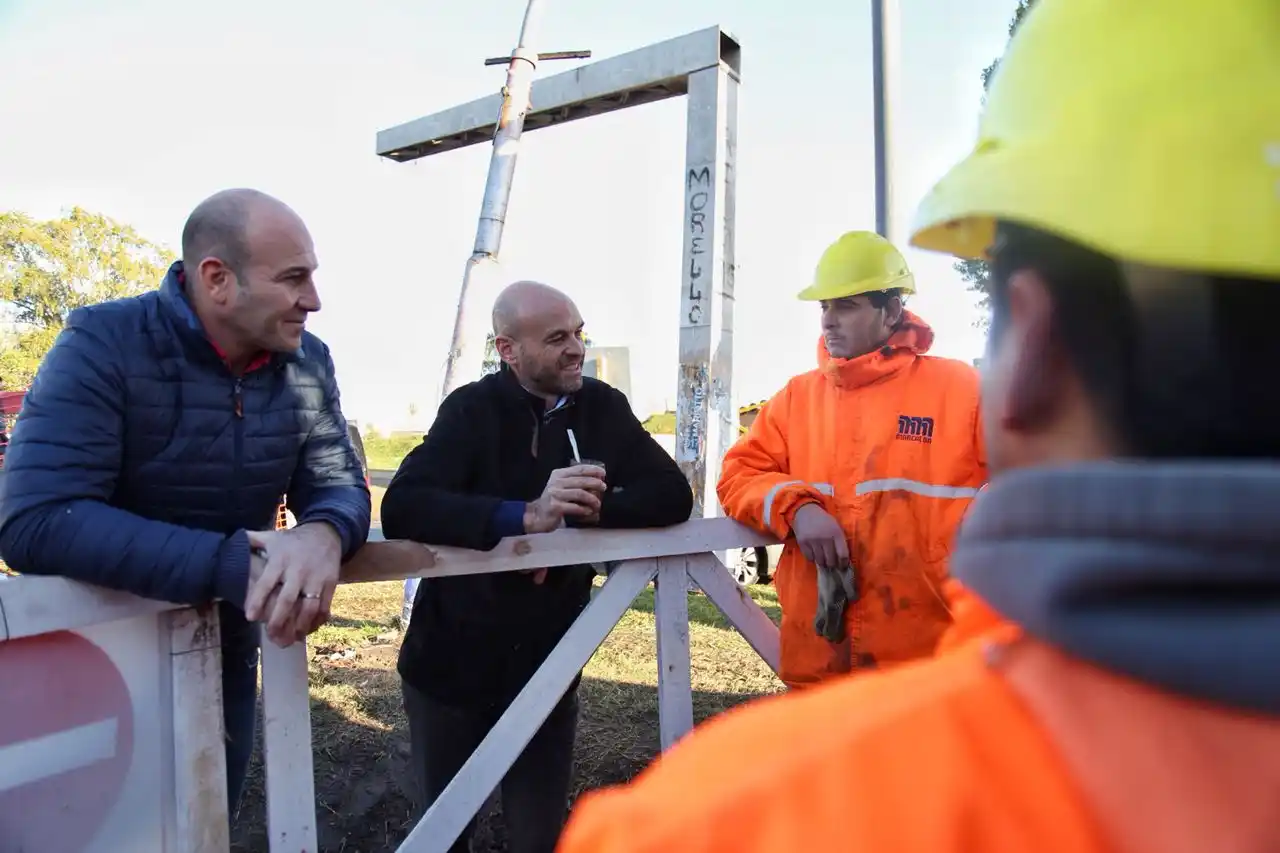 Martiniano Molina tras recorrer obra del Metrobus Calchaquí: "Es un ejemplo del Estado presente"