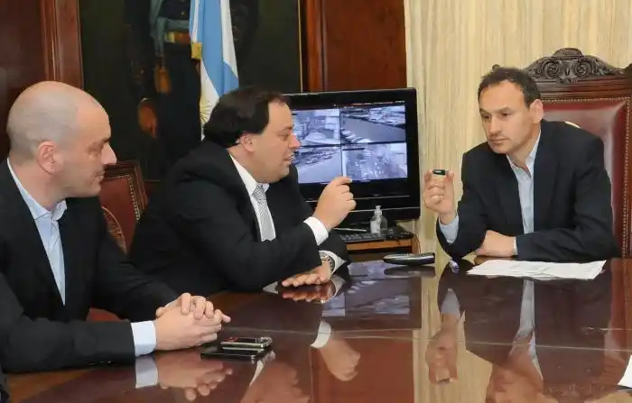 La Plata: Implementan la Firma Digital