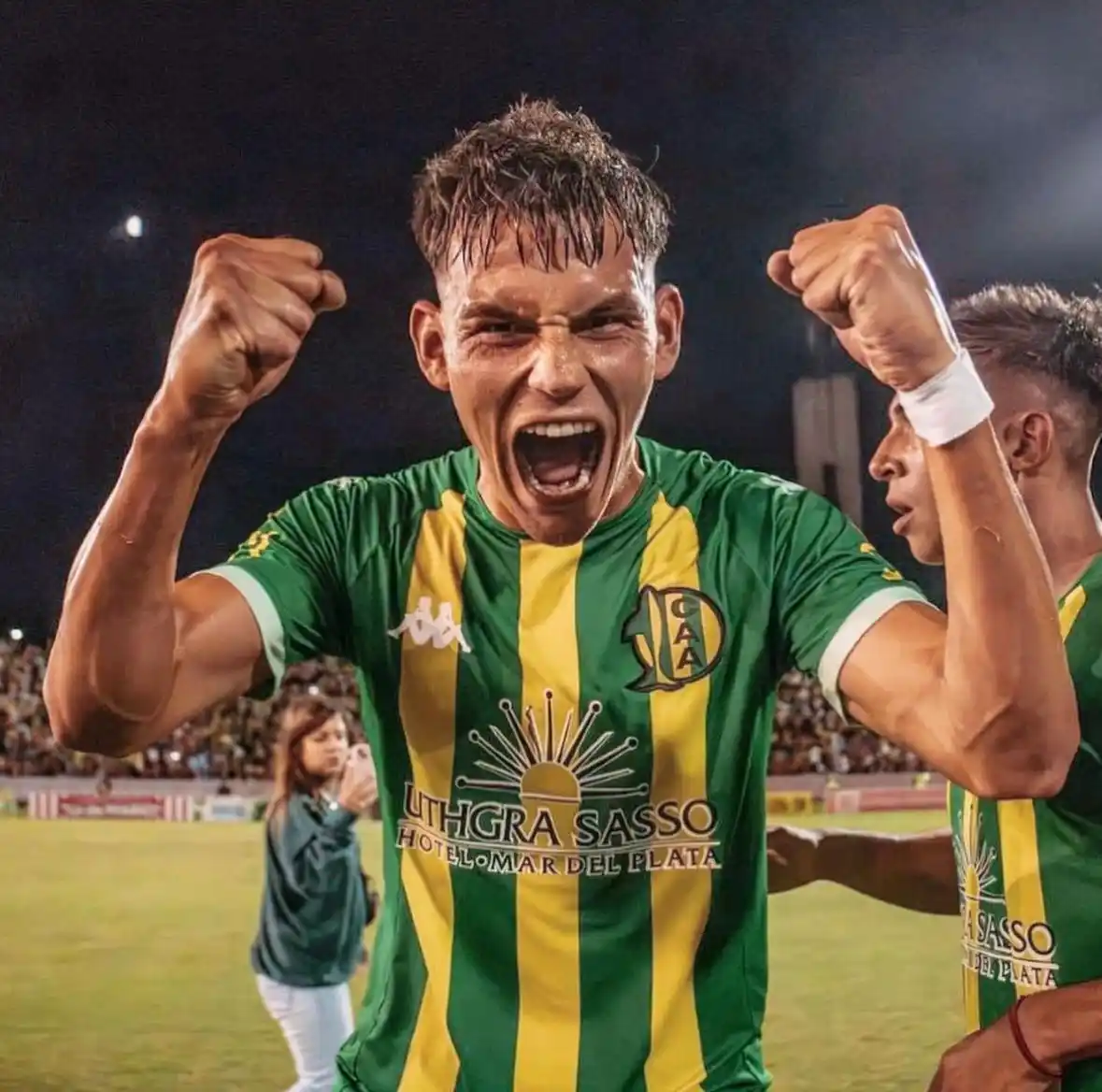 Franco Godoy, lateral izquierdo de Aldosivi