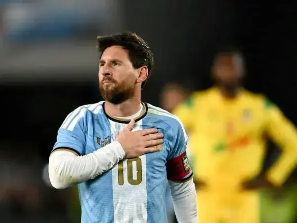 Messi también se despidió por redes sociales: "Ya extraño vestir la celeste y blanca"