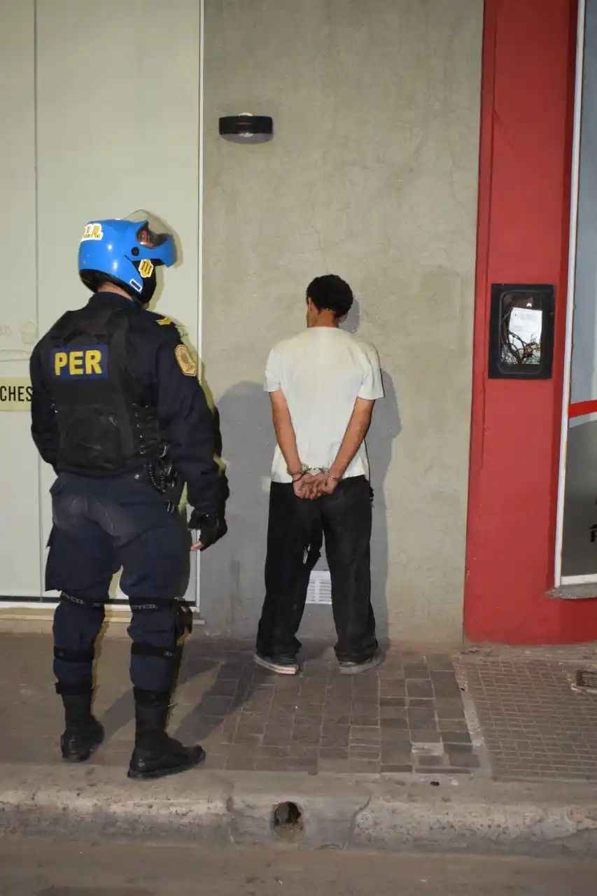 A menos de 24 horas de recuperar la libertad, entró a robar a una casa