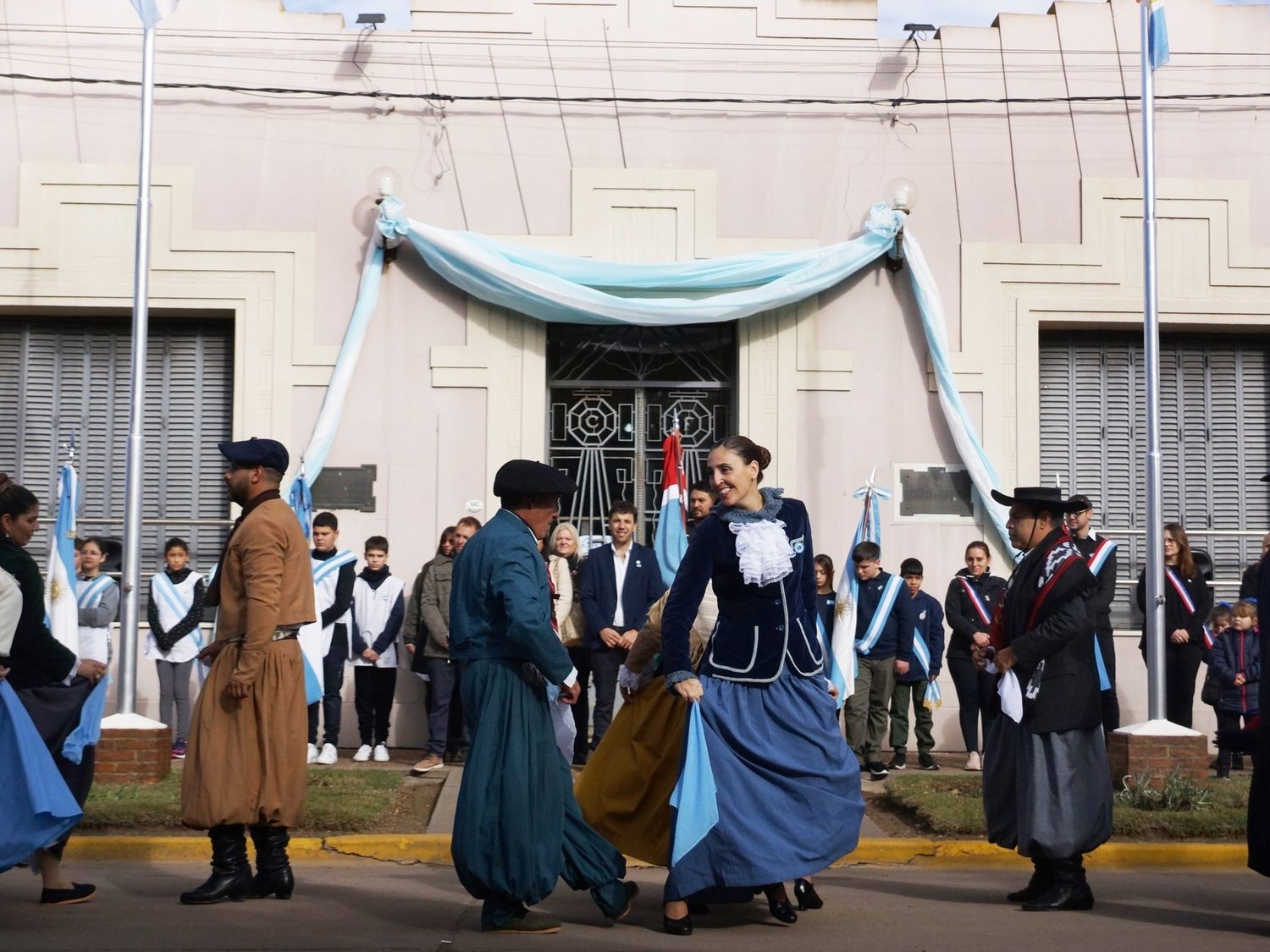 Santa Isabel conmemorará con una gran fiesta el 215° aniversario de la Revolución de Mayo. Archivo.